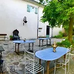 Maison Bersane Konukevi 4*