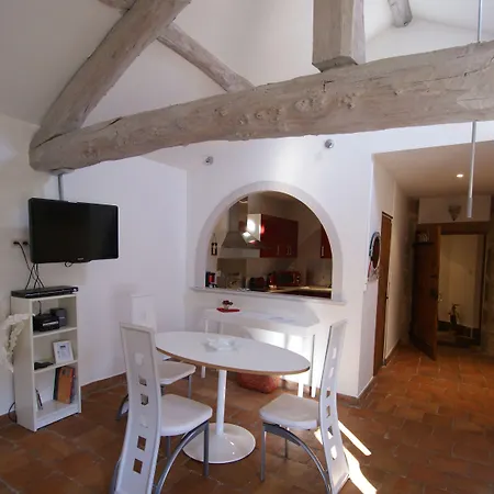 Affittacamere Maison Bersane 4*